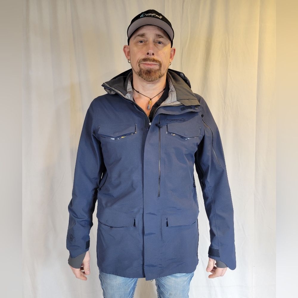Men's Navy Hooded Ski Jacket